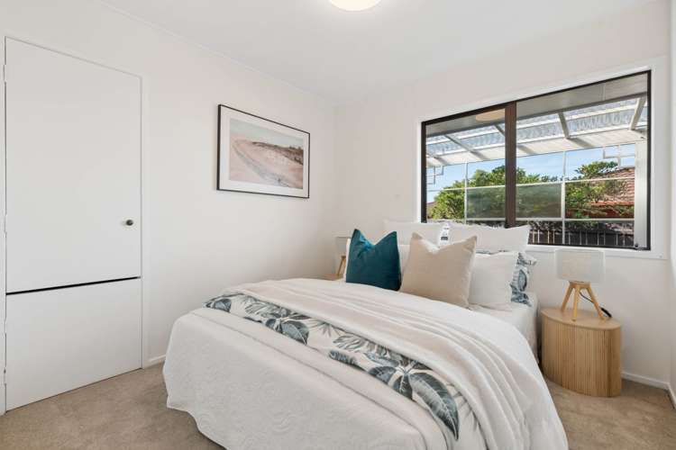 112 Mirrabooka Avenue Botany Downs_12