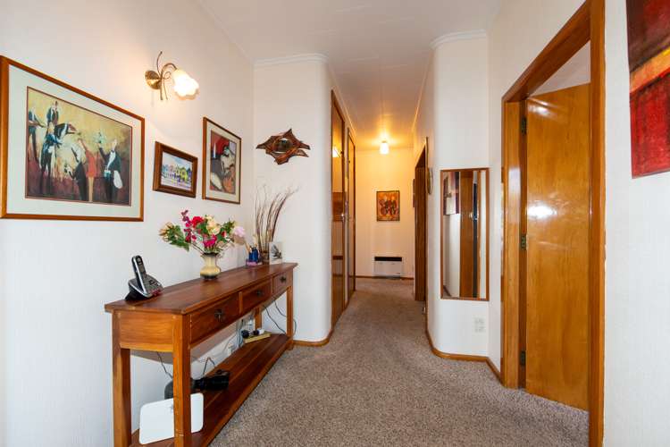 49 Avenue Road Greenmeadows_15