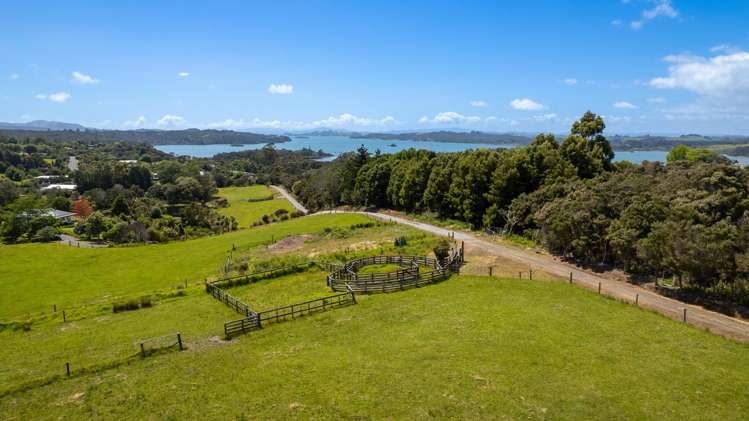 111 Magnolia Tree Way Kerikeri_10