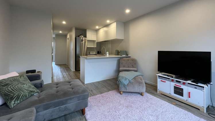 22/137 Hall Avenue 10683_3
