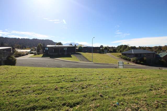 11 Kowhai Heights Ohakune_2