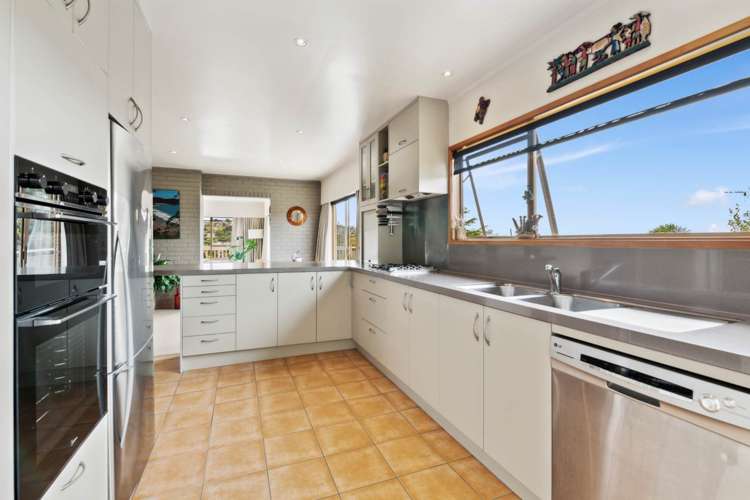 13 & 13A Nereus Place Mairangi Bay_9