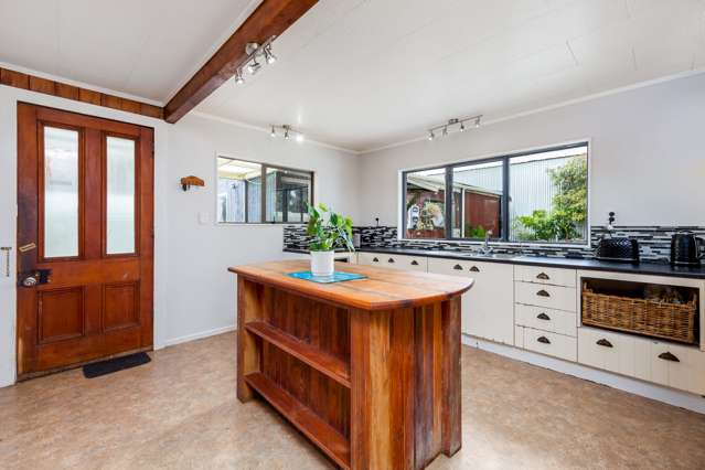 38 Settlement Road Kaiwaka_3