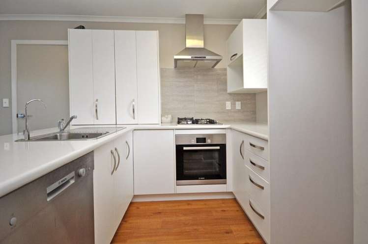 1/27 Jones Crescent Melville_3