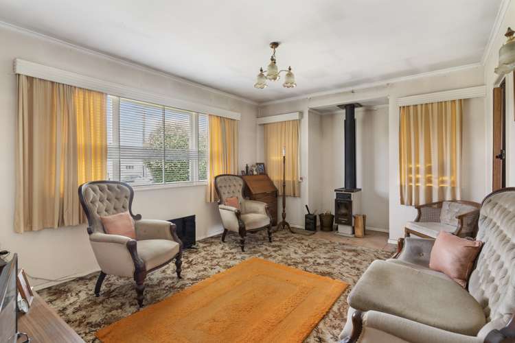 6 Sutton Crescent Papakura_5