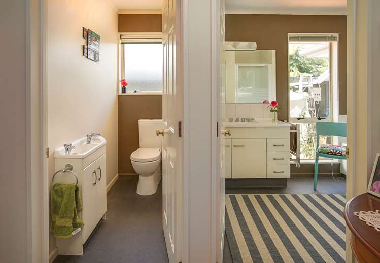 8 Elsa Kidson Court Stoke_16