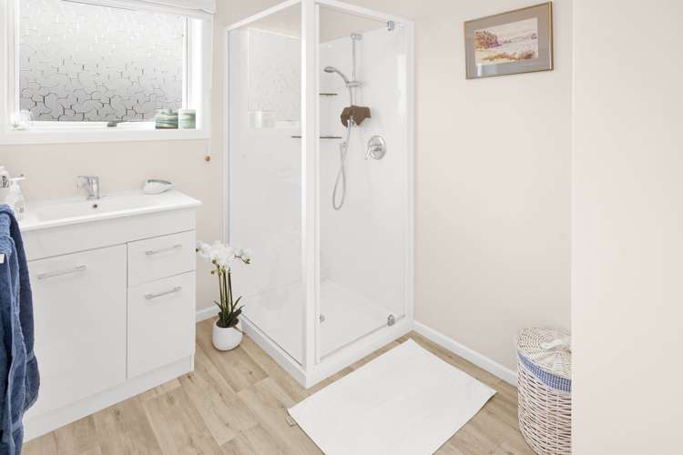 3a Fiona Place Dinsdale_11