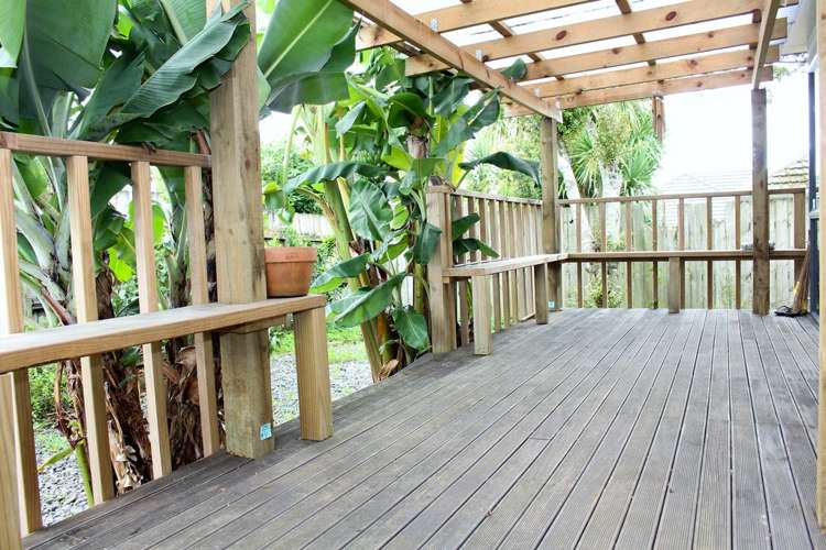 228c Te Atatu Road Te Atatu South_9