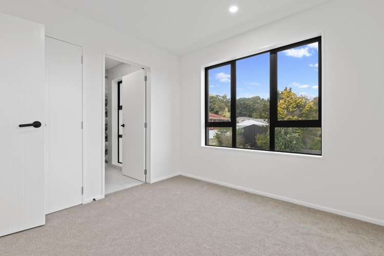 3/6 Pikitea Road Mangere Bridge_38