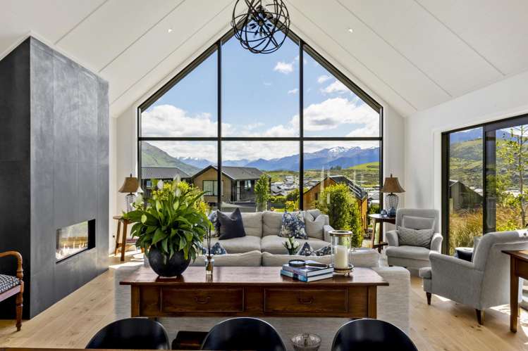 1 Chimney Lane Jacks Point_11