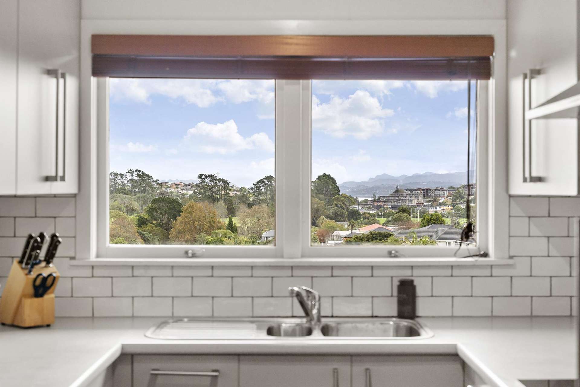 2/16b Penney Avenue Mount Roskill_0