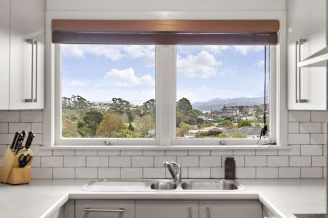 2/16B Penney Avenue Mount Roskill_2