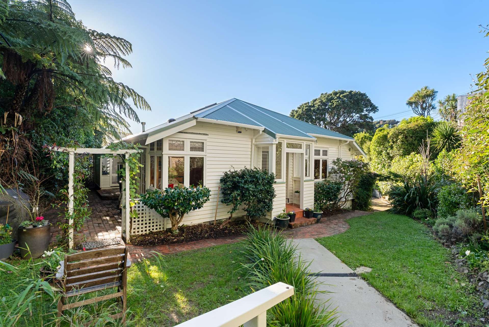 8 Fitzroy Street Wadestown_0