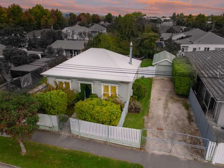 207 Selwyn Street Spreydon_15