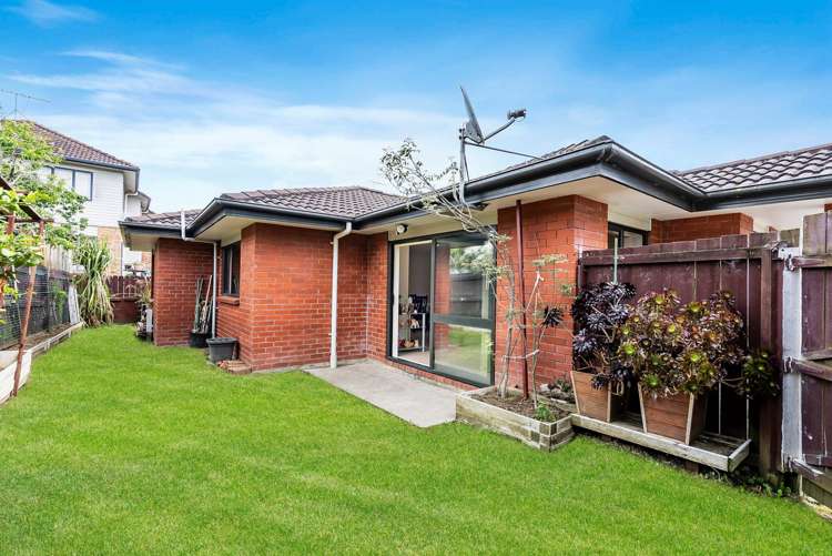 8 Sai Street Flat Bush_19