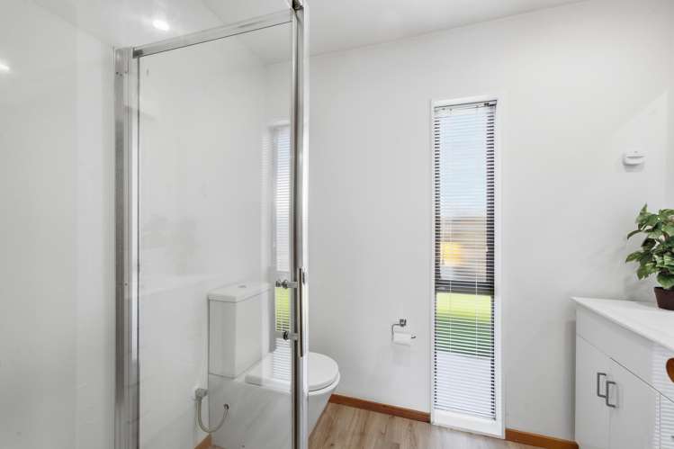 5/4 Broadbent Street Riccarton_11