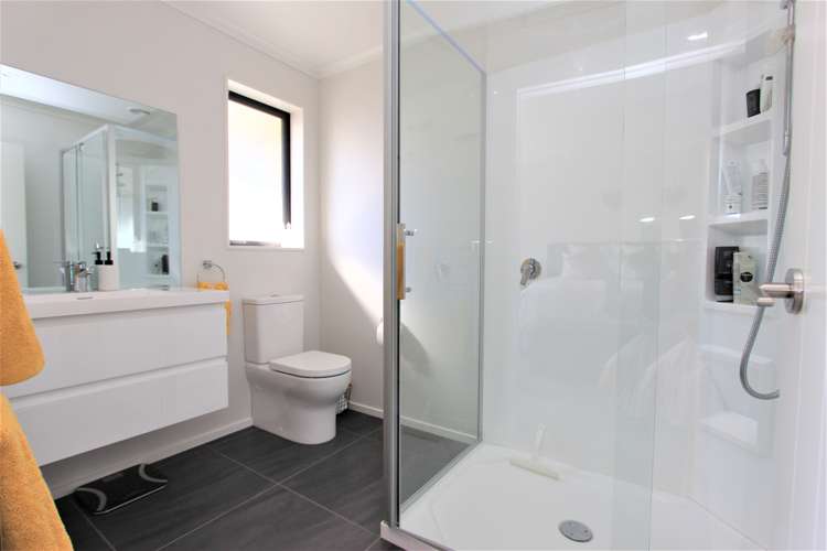 30 Spitfire Drive Burleigh_8