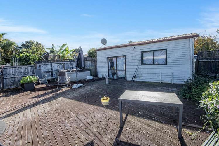 24 Manapouri Street Tikipunga_13