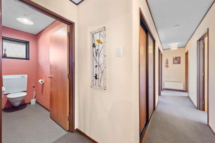 3 Raeburn Place Gore_11