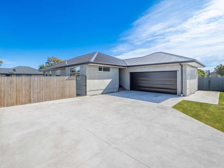 27B Ottawa Road Wainoni_16