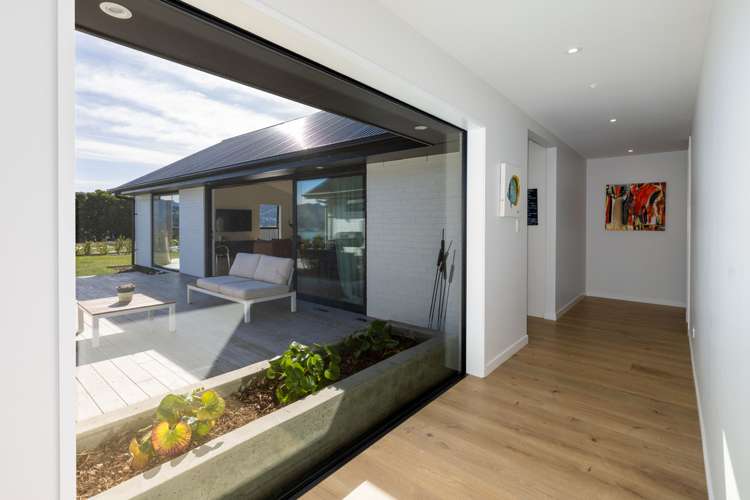 23 Muriwai Drive Diamond Harbour_17