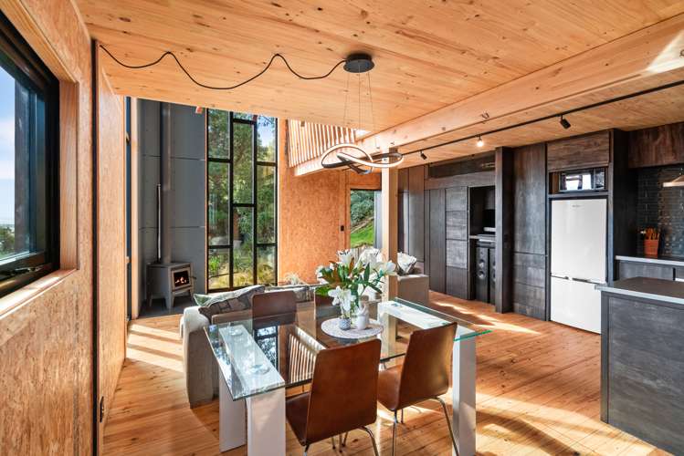 71 Augusta Street Redcliffs_11