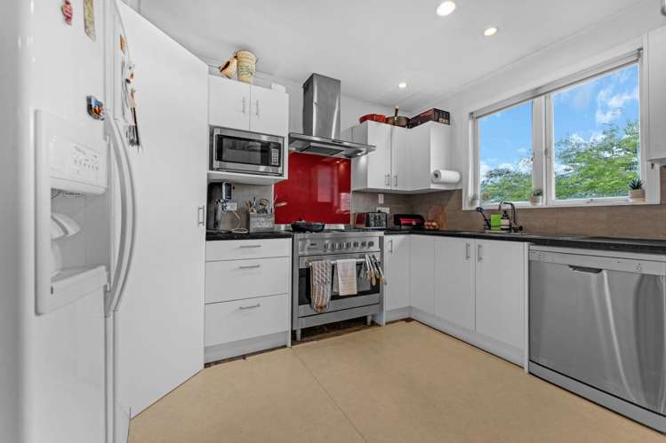 32 Ribblesdale Road Henderson_2