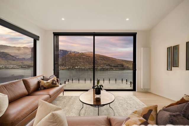 Views, Position & Proven Queenstown Quality