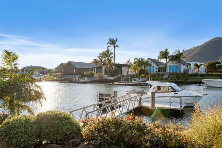 140 Waterways Parade Pauanui_1