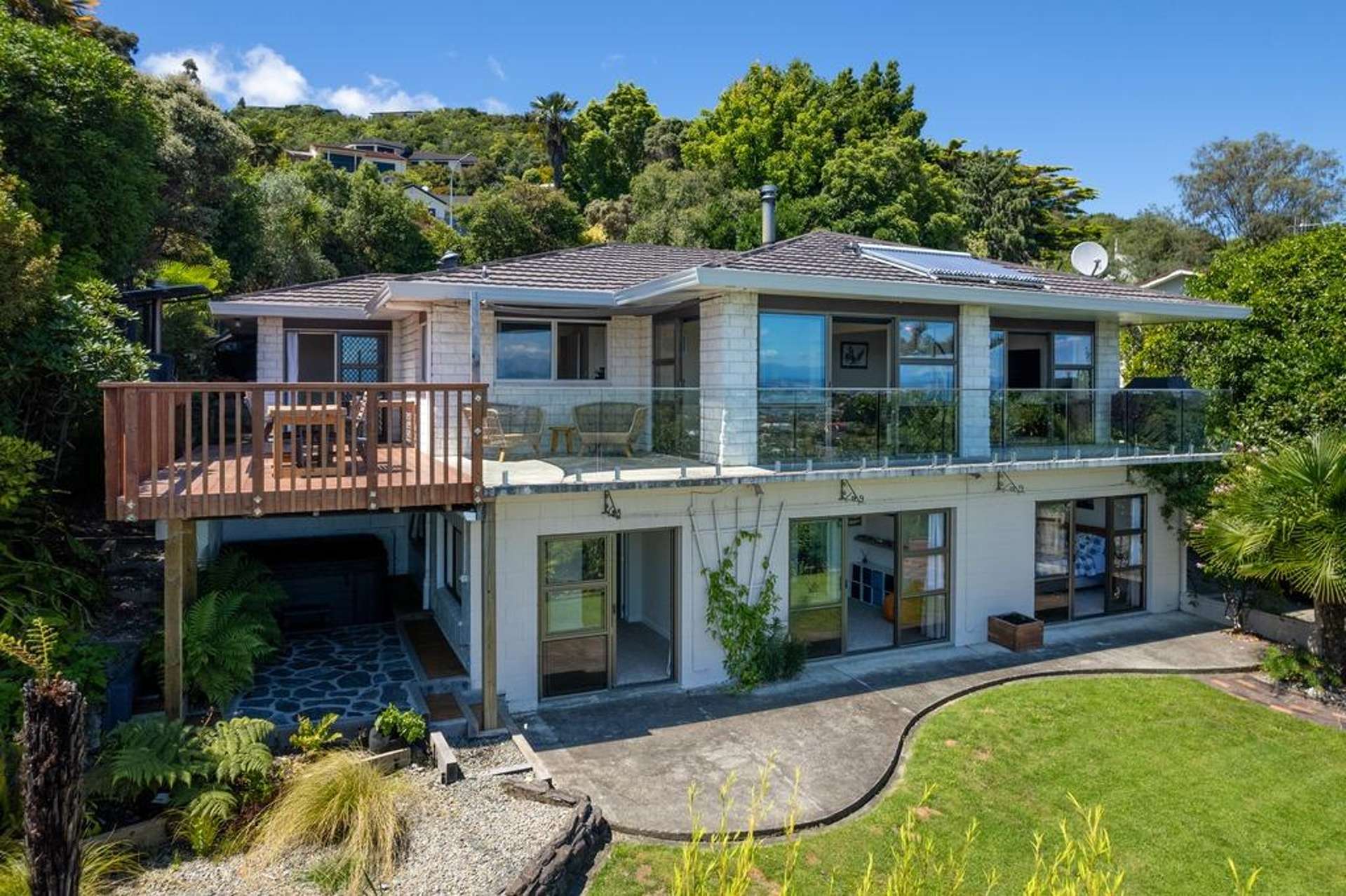 32 View Mount Stoke_0