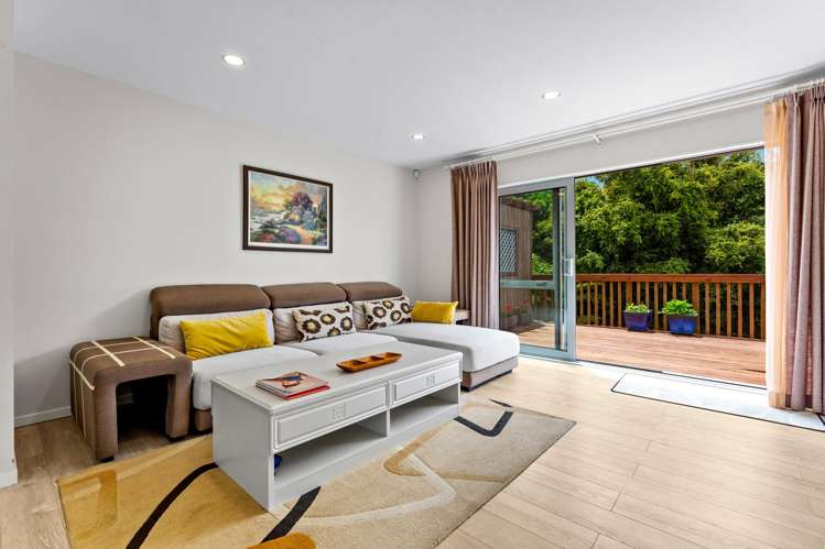 126-128 Lax Crescent Leigh_50