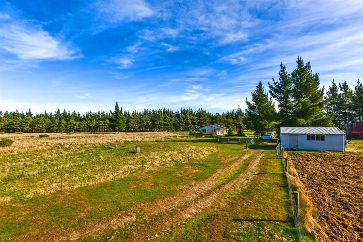 352 Knyvetts Road Southbridge_18