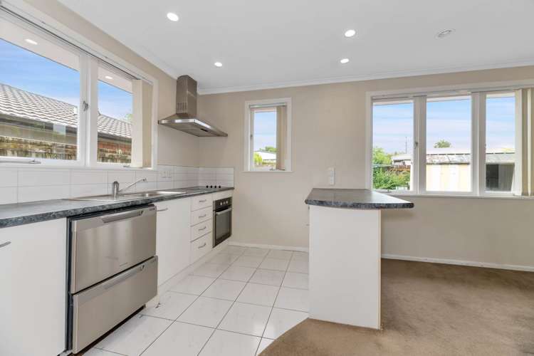 5 Meredith Street Blockhouse Bay_5
