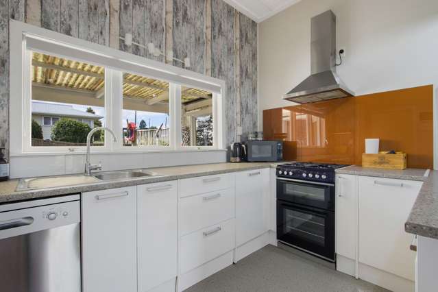 5 Gladstone Road Waihi_2