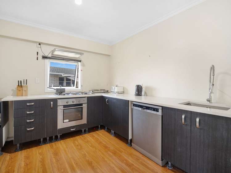 3 Sutherland Crescent Westbrook_2