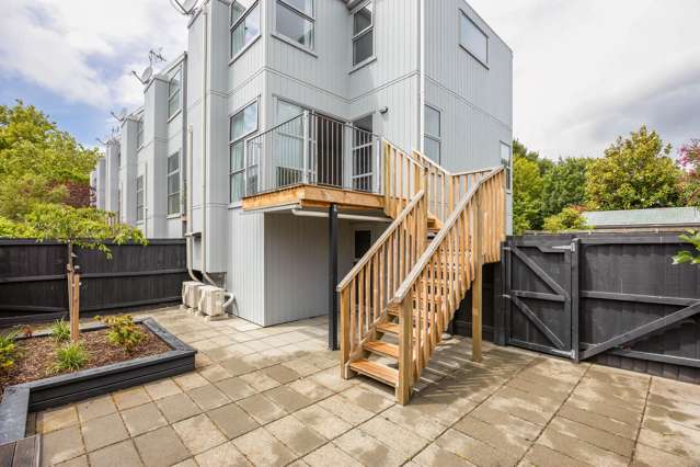 6/3 Grove Road Addington_3