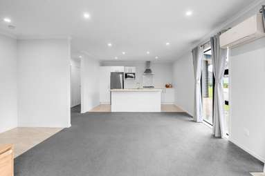 80 Sylvester Crescent_3