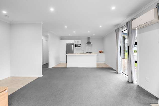 80 Sylvester Crescent Flagstaff_3