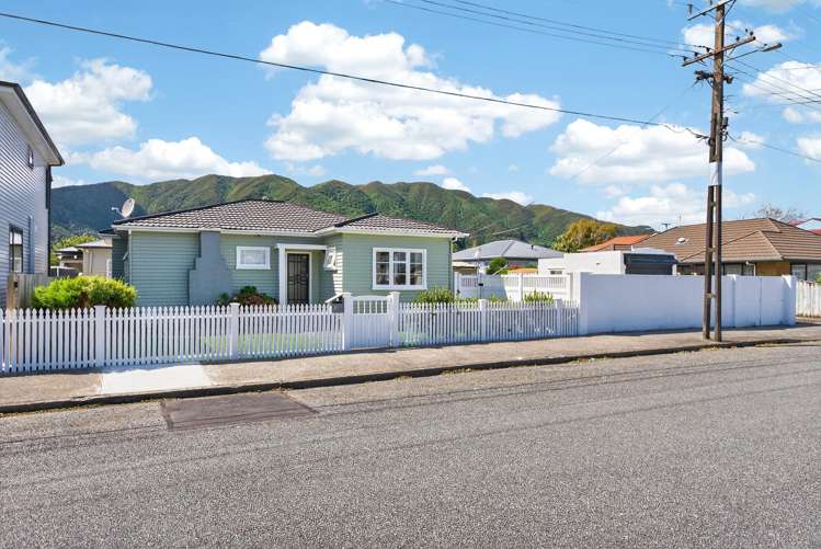 21 Leighton Avenue Waiwhetu_2