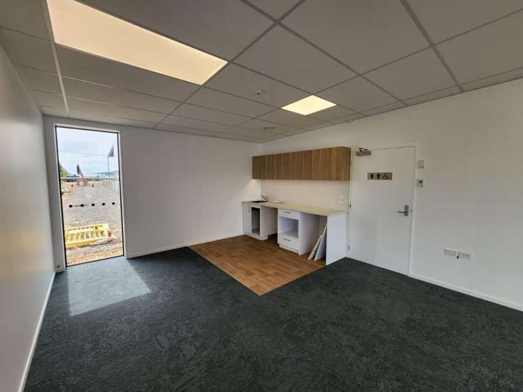 Unit 2, 48 Link Drive Rolleston_11