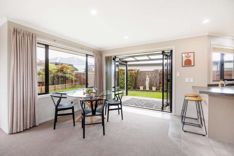 7 Lorenzo Place Kelvin Grove_6