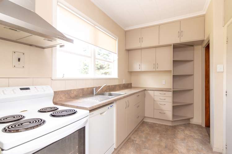 420 Tremaine Avenue Takaro_9