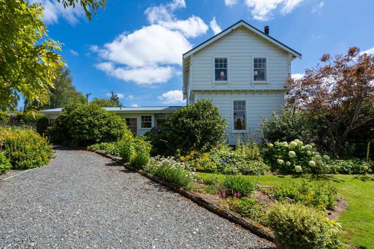 8 and 8A Harrington Place Lawrence_10