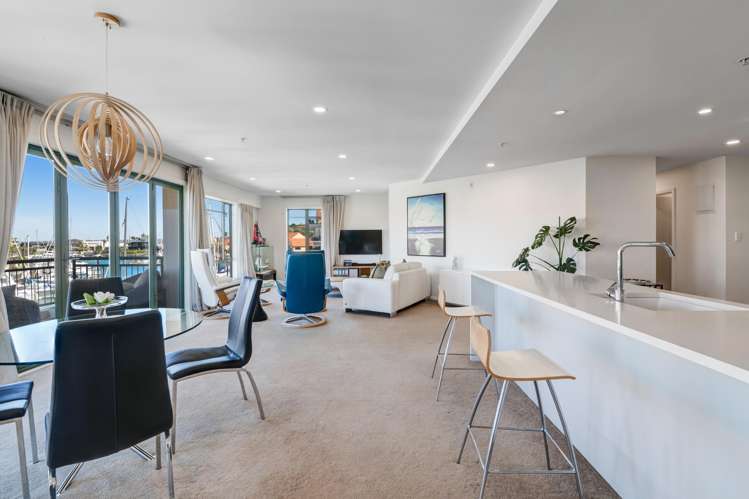 15 Waterside Crescent Gulf Harbour_10