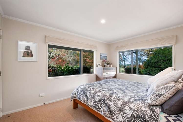 197 Whangamata Road Kinloch_24