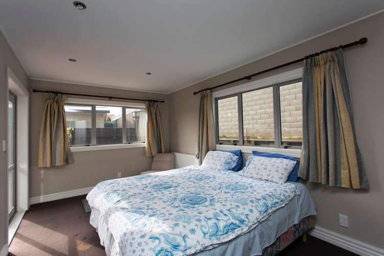 6 Jordan Street Island Bay_11