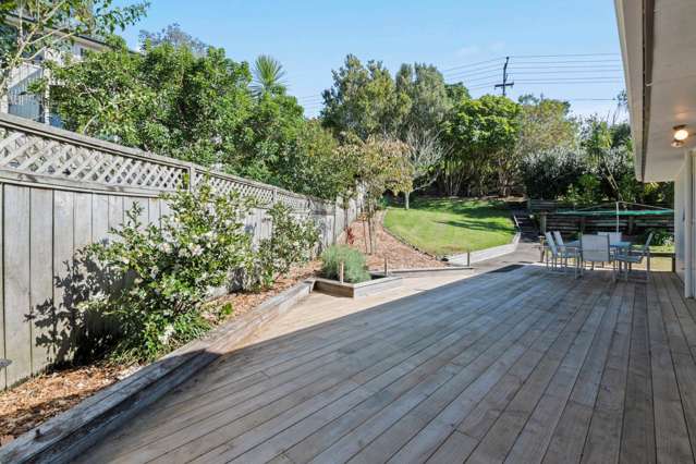 41 John Dee Crescent Red Beach_3