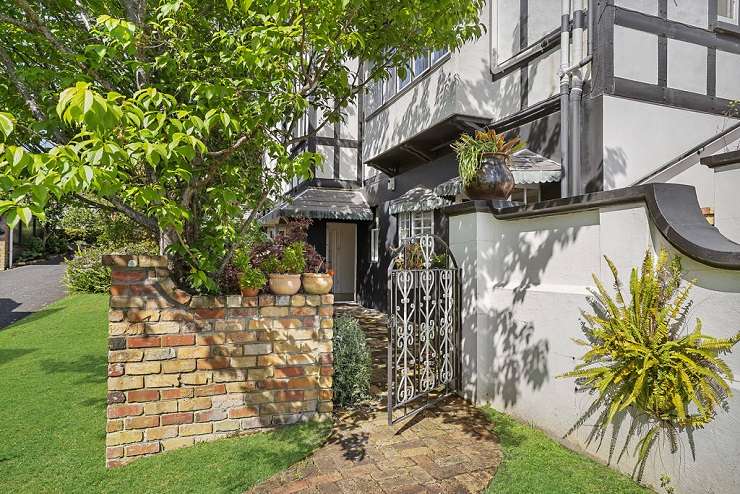 garden6f90c8a3abab2f72511020b5671d33a4