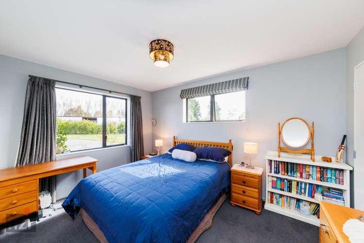 702 Mount Stewart Halcombe Road Halcombe_14