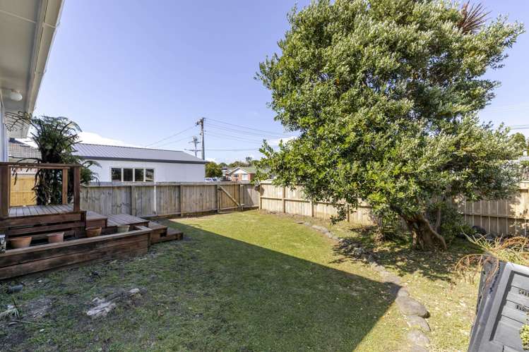 53 Cumming Street Okato_6